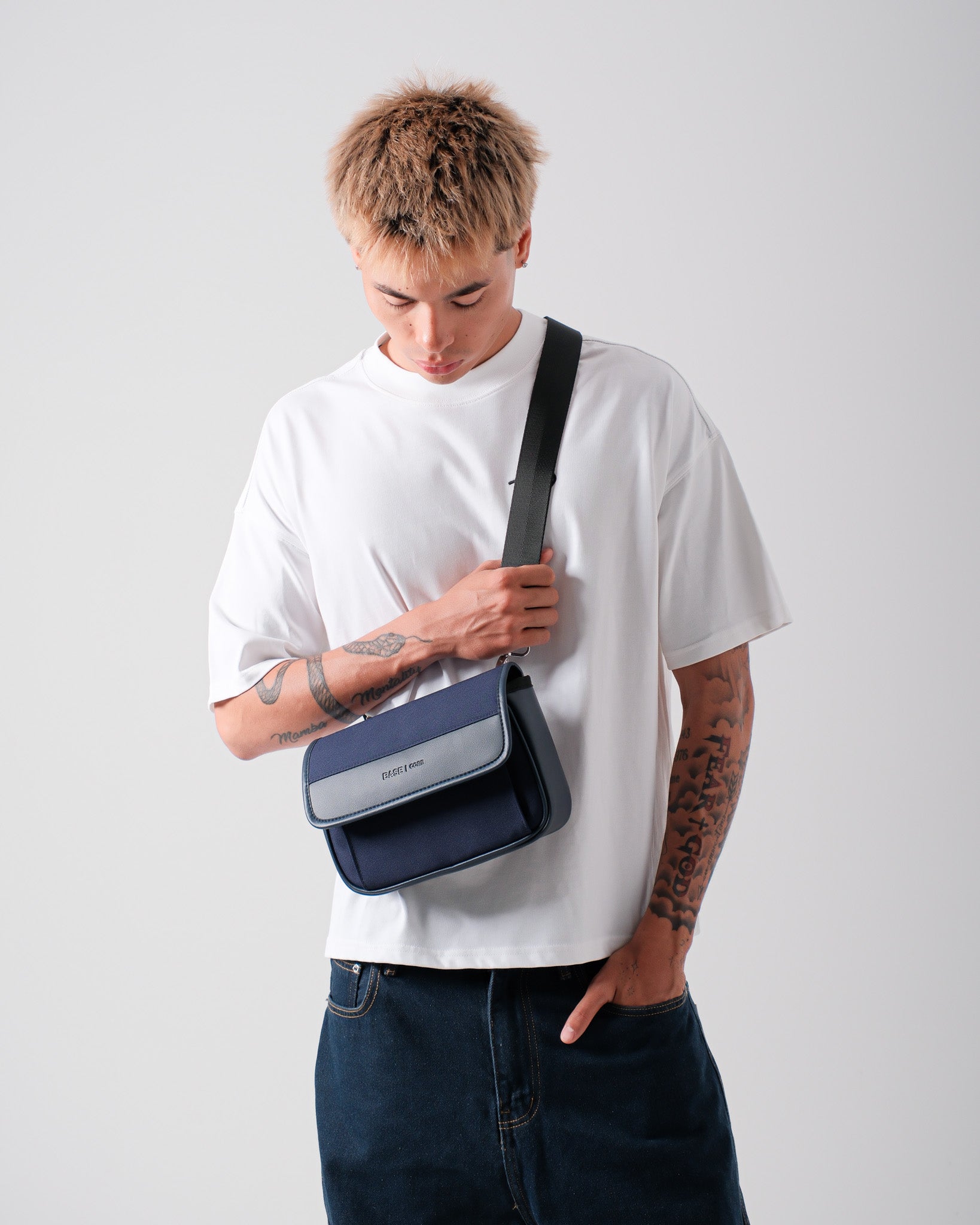 Core Flap Crossbody - Navy