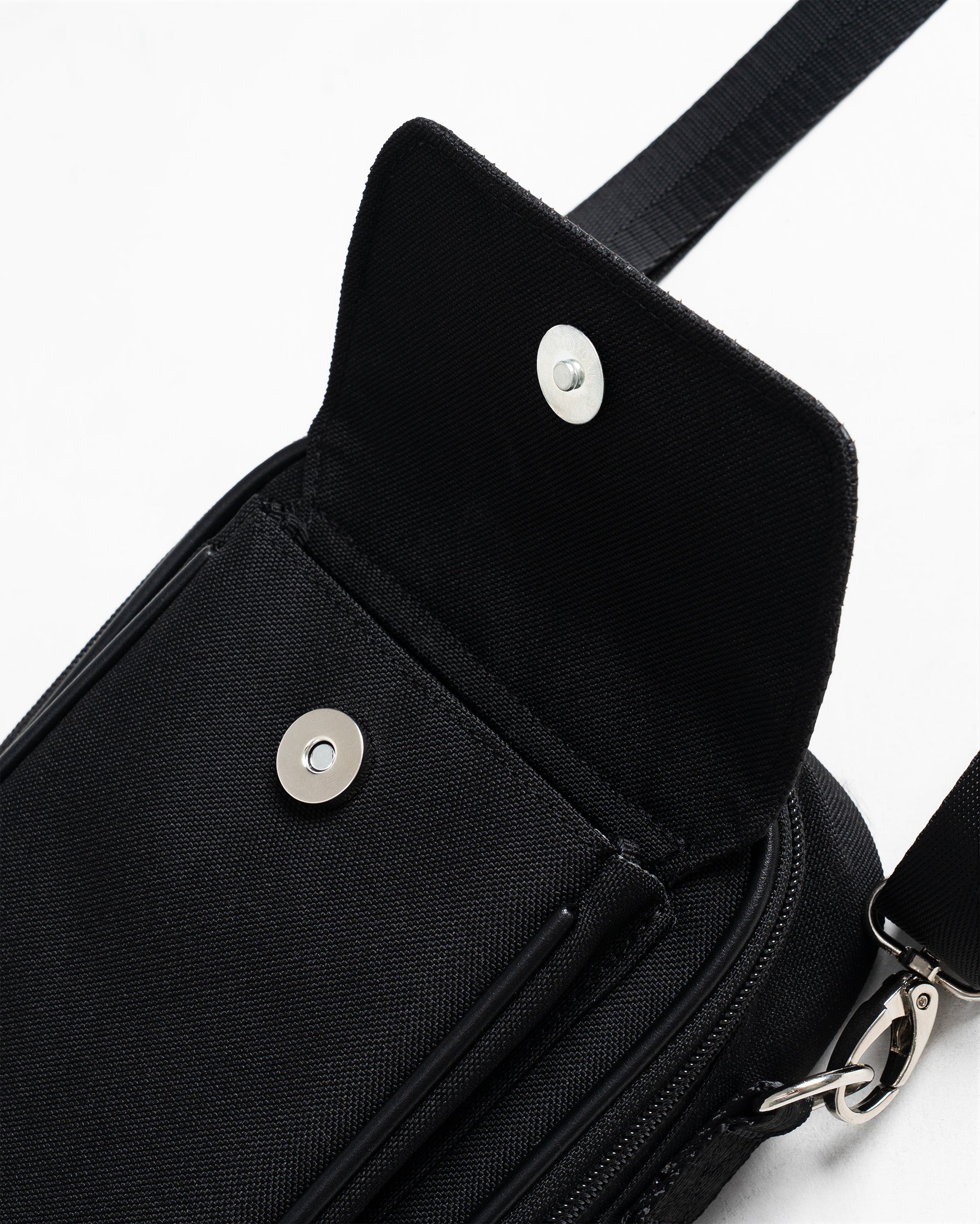 Monolith Vertical Crossbody - Black